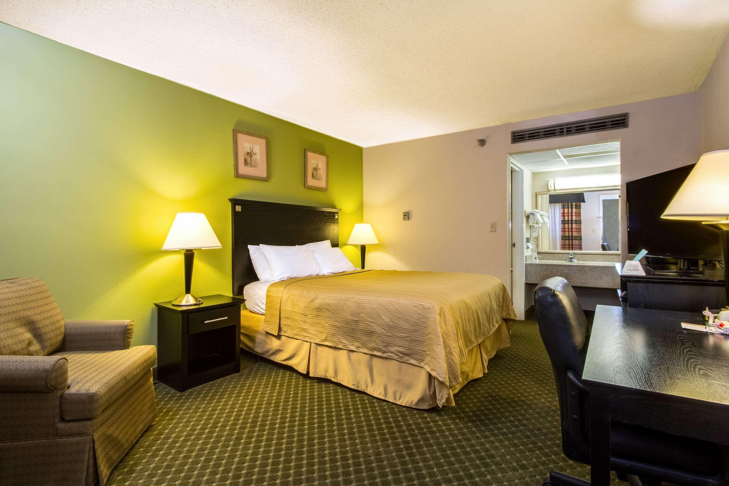 Quality Inn & Suites Moline - Quad Cities Exteriér fotografie