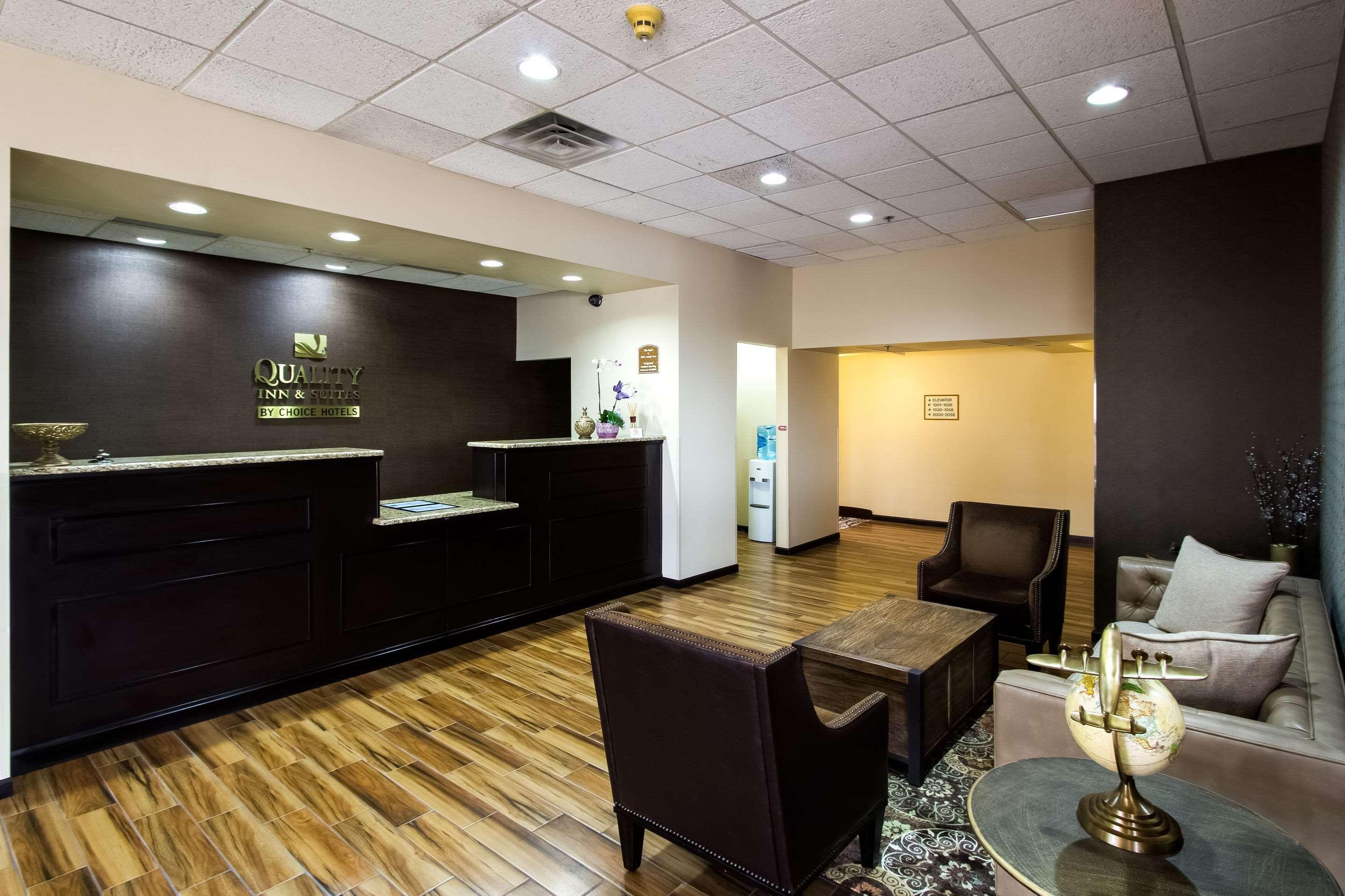 Quality Inn & Suites Moline - Quad Cities Exteriér fotografie